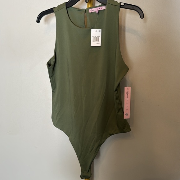Crave  Fame Women's green Mock Turtleneck Sleeveless Bodysuit Size L - Picture 3 of 10